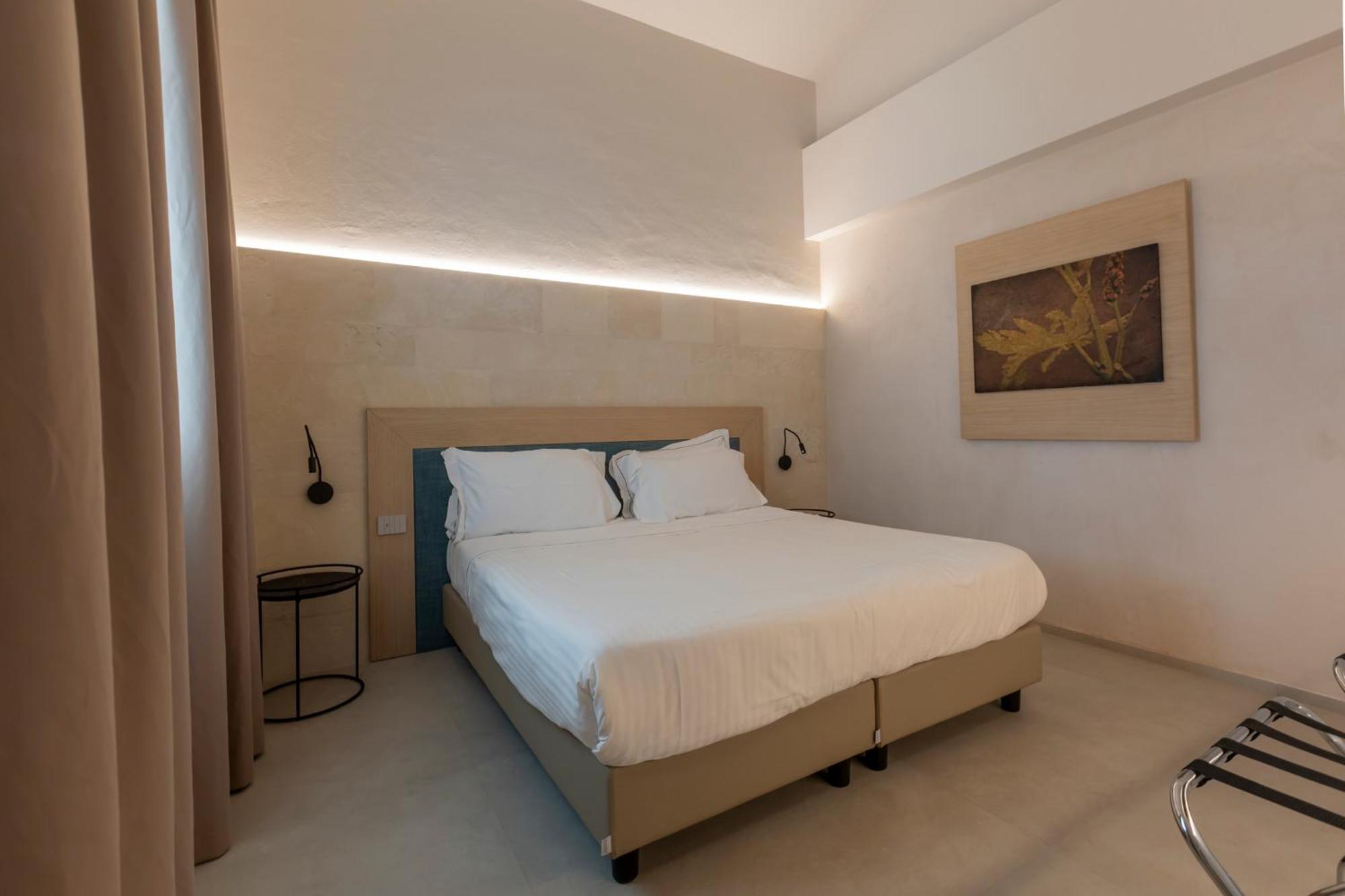 Borgo Giallonardo Wine Relais Realmonte Exterior photo