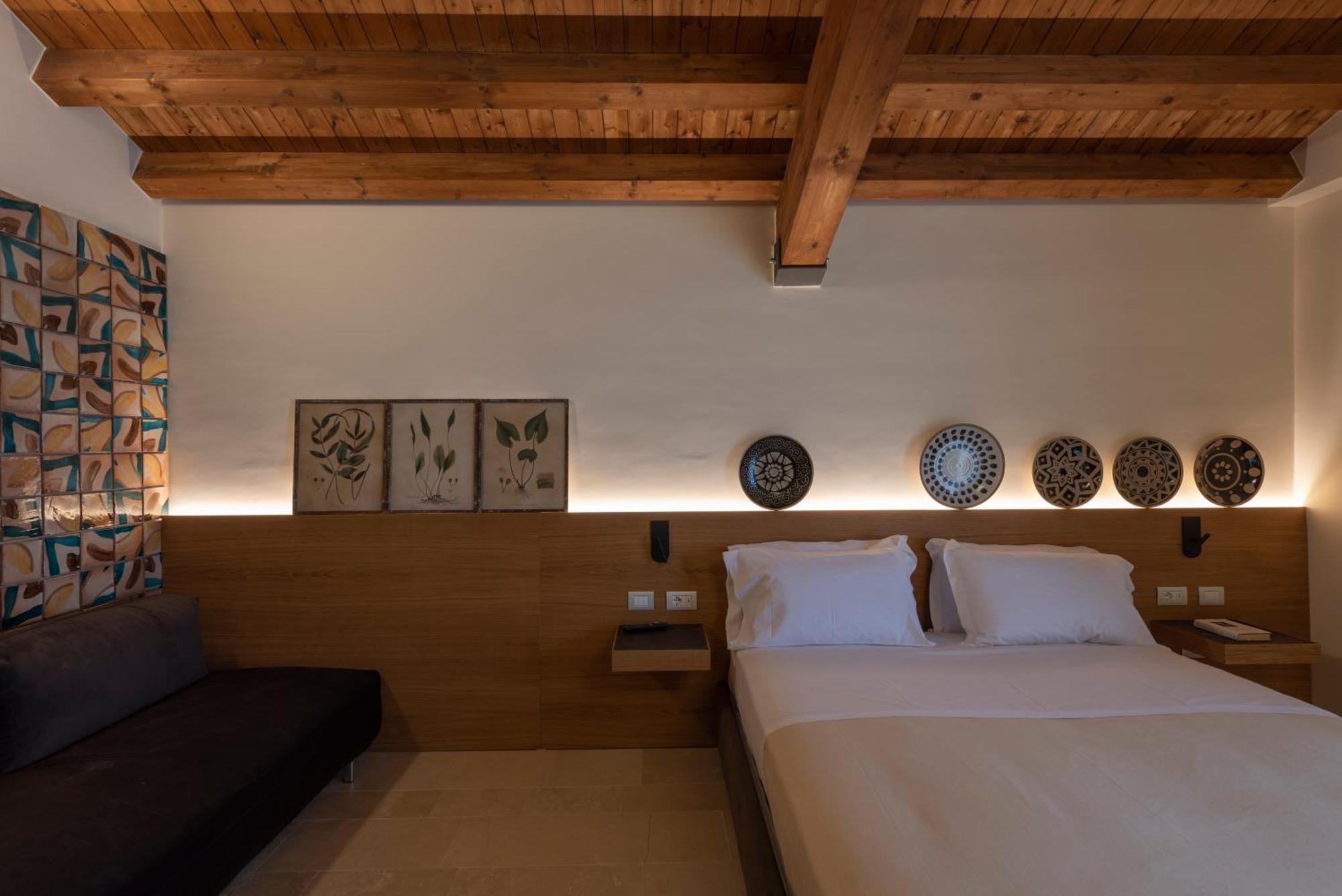 Borgo Giallonardo Wine Relais Realmonte Exterior photo