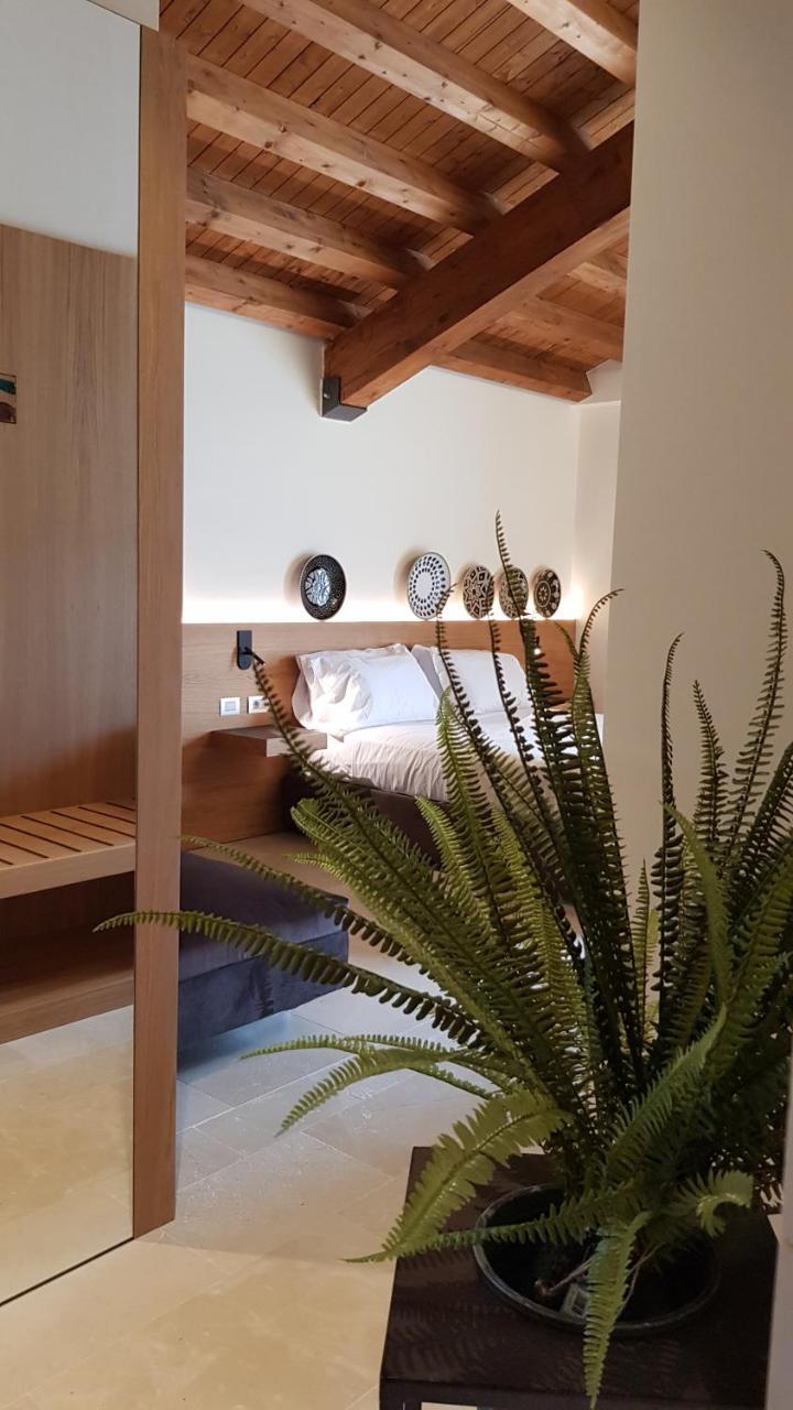 Borgo Giallonardo Wine Relais Realmonte Exterior photo